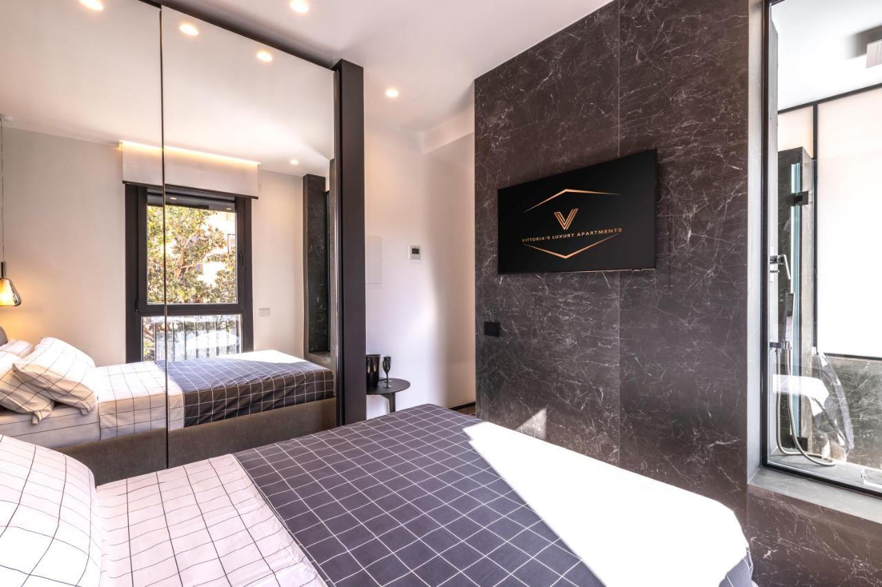 Vittoria'S Luxury Apartment Cagliari Esterno foto