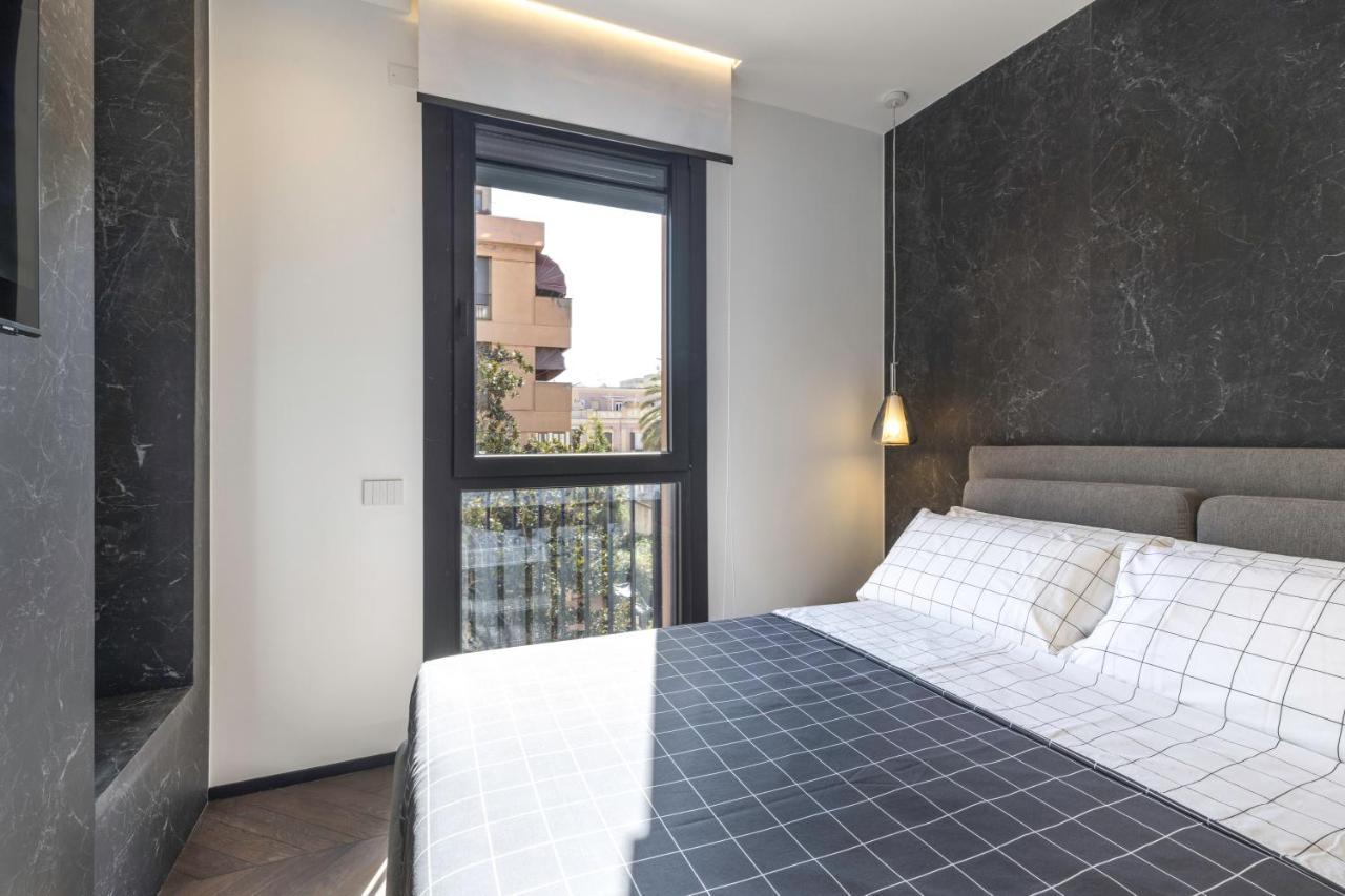 Vittoria'S Luxury Apartment Cagliari Esterno foto